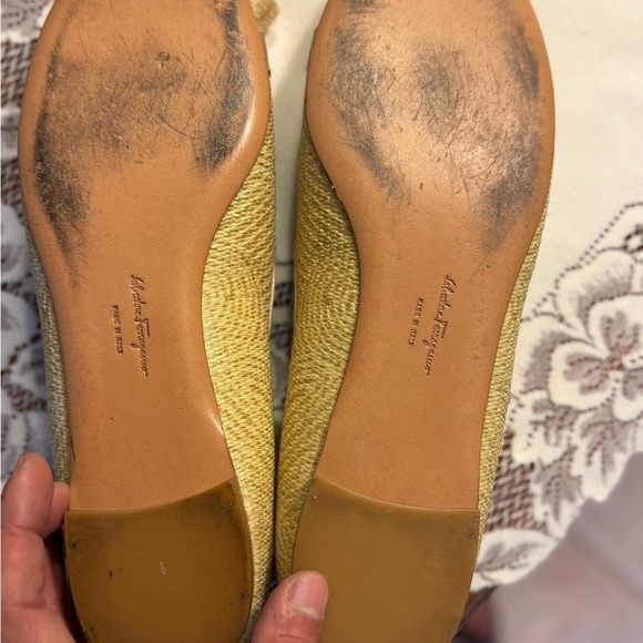 Salvatore Ferragamo Women's Tan Flats - Picture 11 of 16